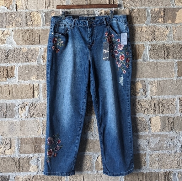 Earl Jeans Denim - NWT Earl Jeans Floral Embroidered Distressed Cropped Jeans Size 16